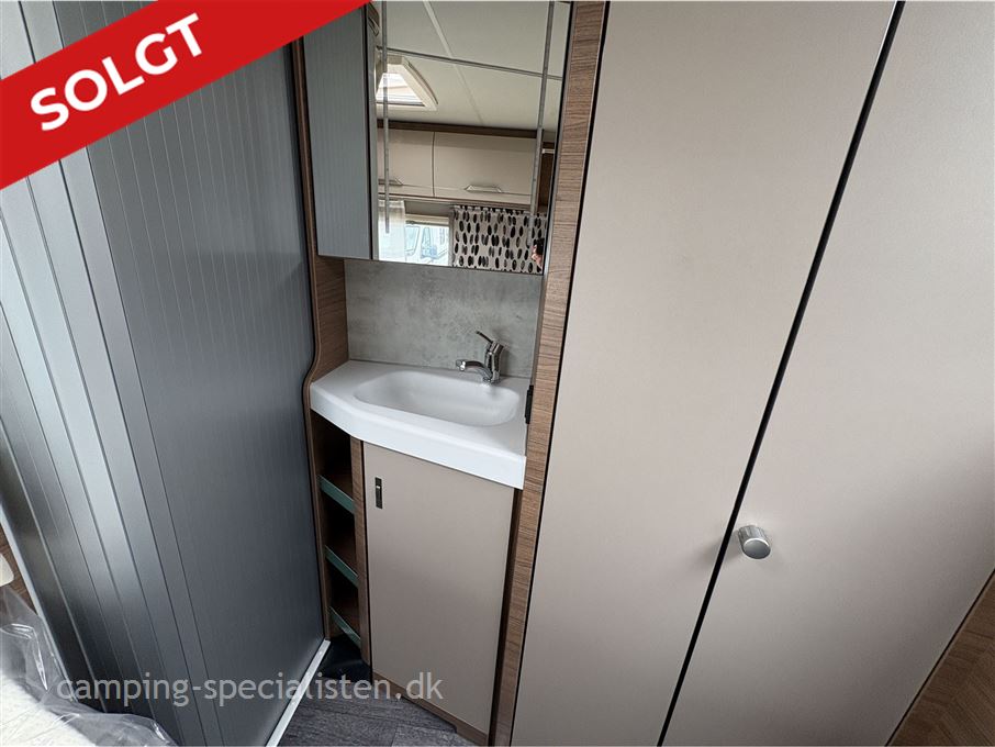 Knaus Van Ti 550 MF "Vansation" Dobbelt seng